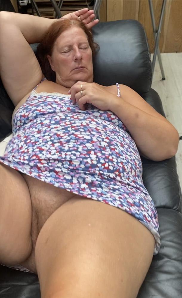 16P Suzzane exposed