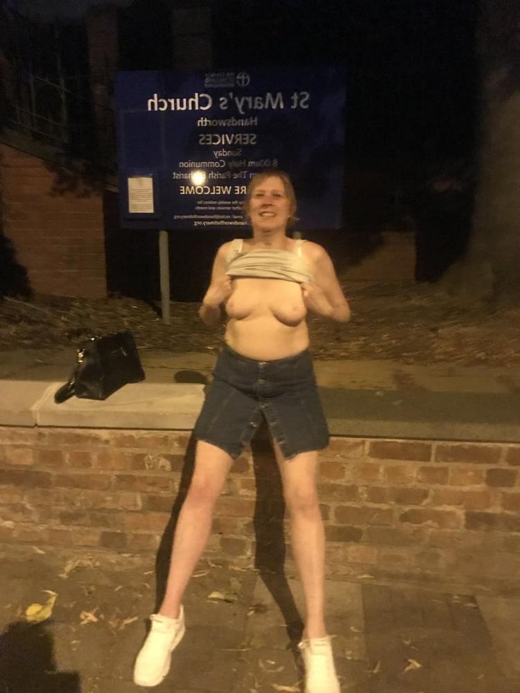 10P FLASH AND TIED IN THE GRAVEYARD! Birmingham 2020