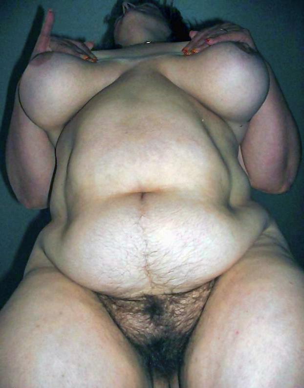 25P Stunning Hairy BBW Pussys