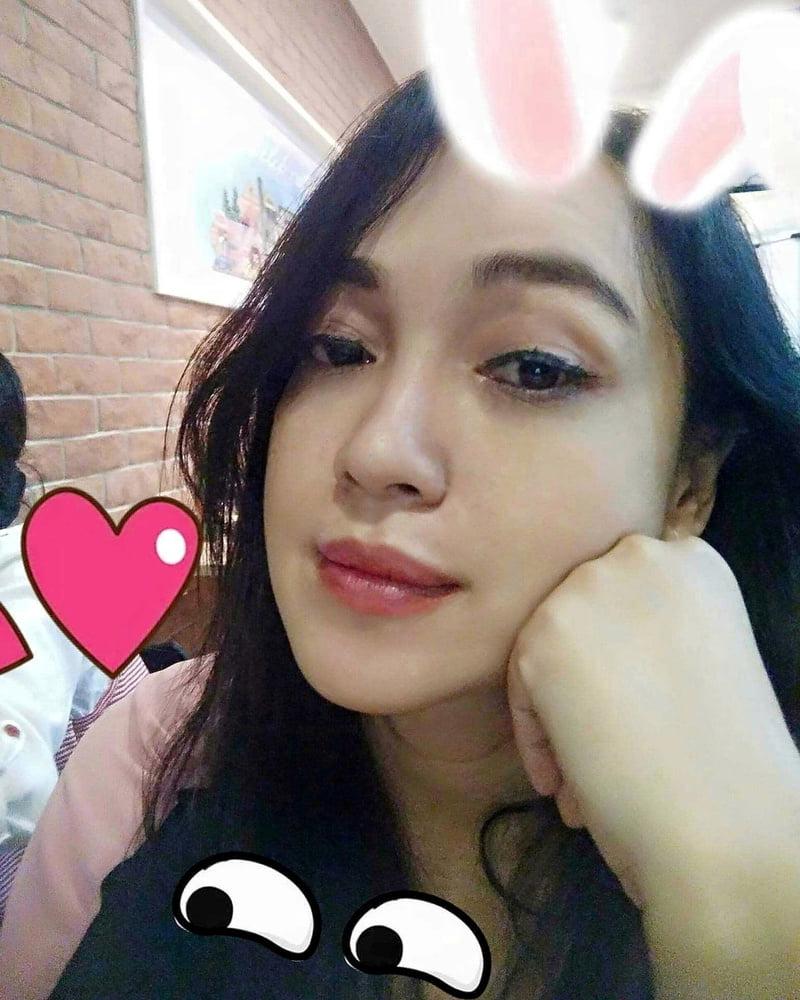 25P Maya Indonesian married Bitch