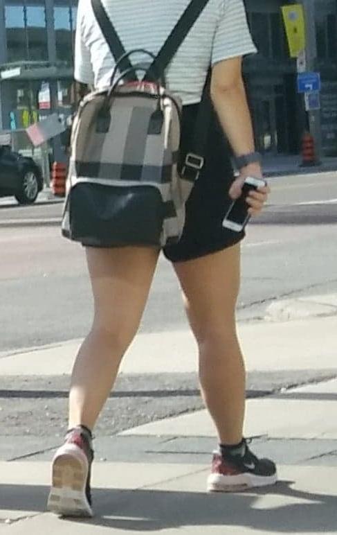 25P Candid legs and feet....