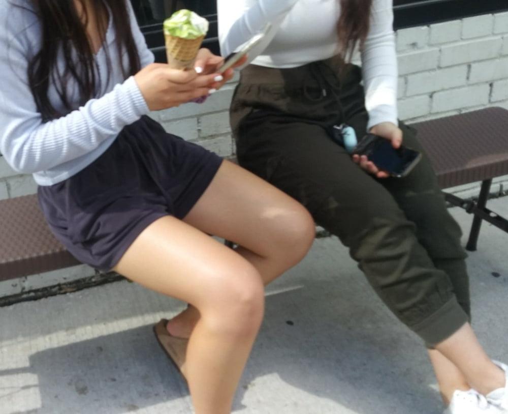25P Candid legs and feet....