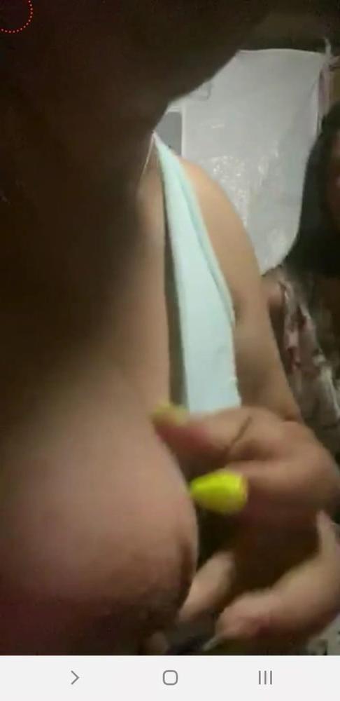 17P Gipsy flash boobs and panties live facebook romanian