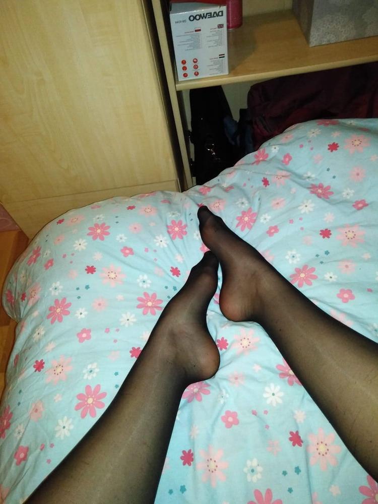 9P Sexy legs my young polish gf Marlena