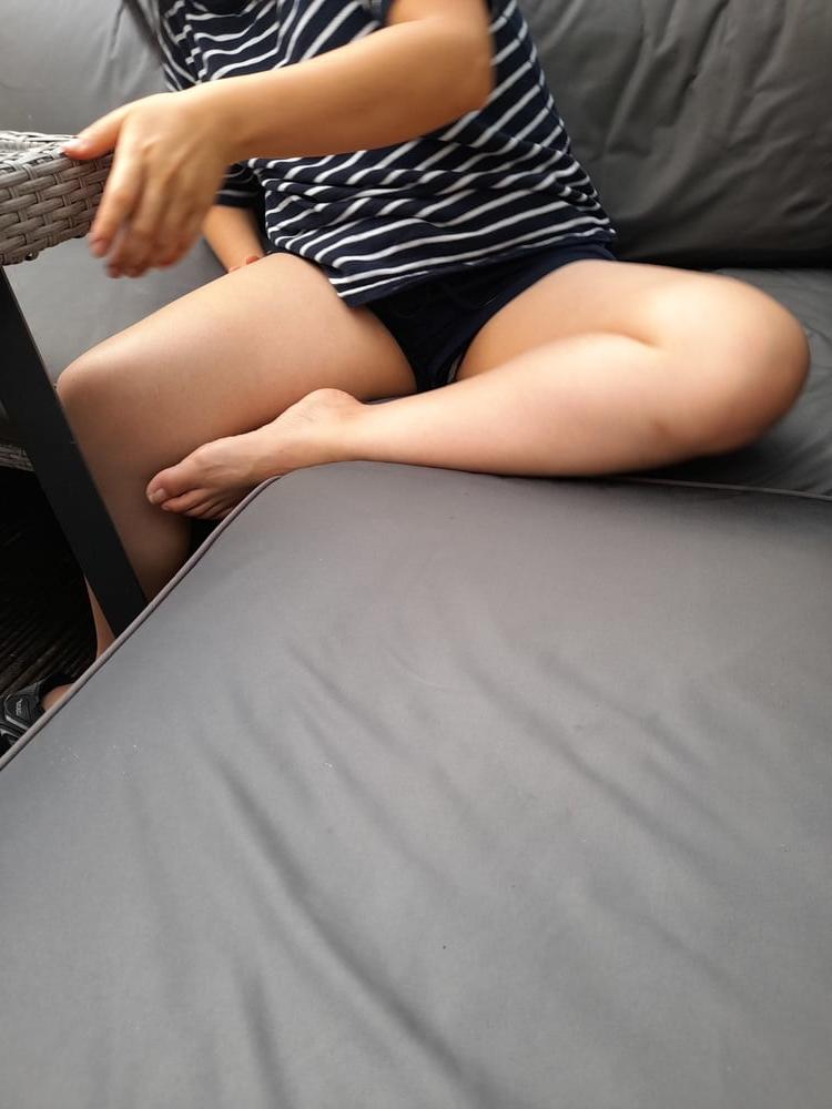 9P My asian wife's thick legs