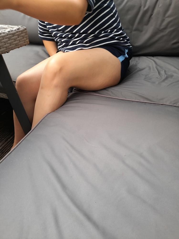 9P My asian wife's thick legs