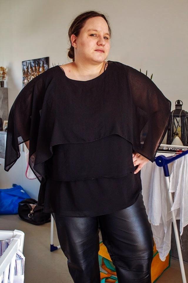 12P Leather Woman BBW