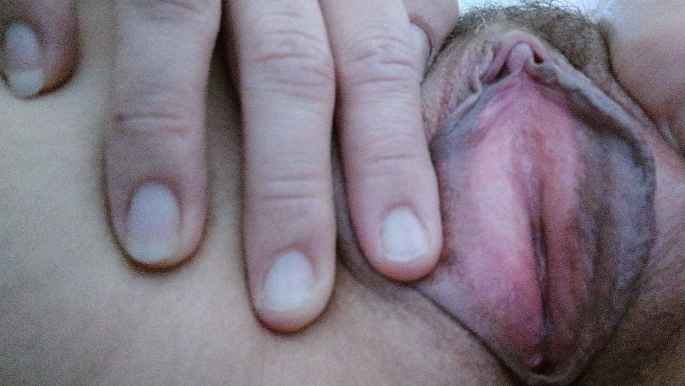 13P Pic of tit and pussy