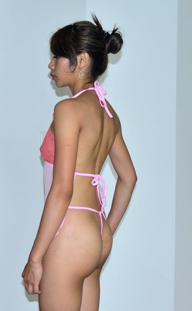 25P Philippine young milf