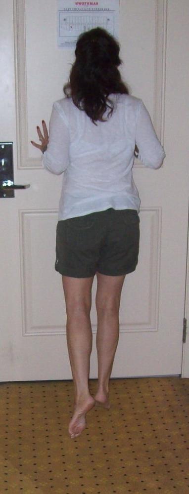12P Wallyette's Legs (and feet)