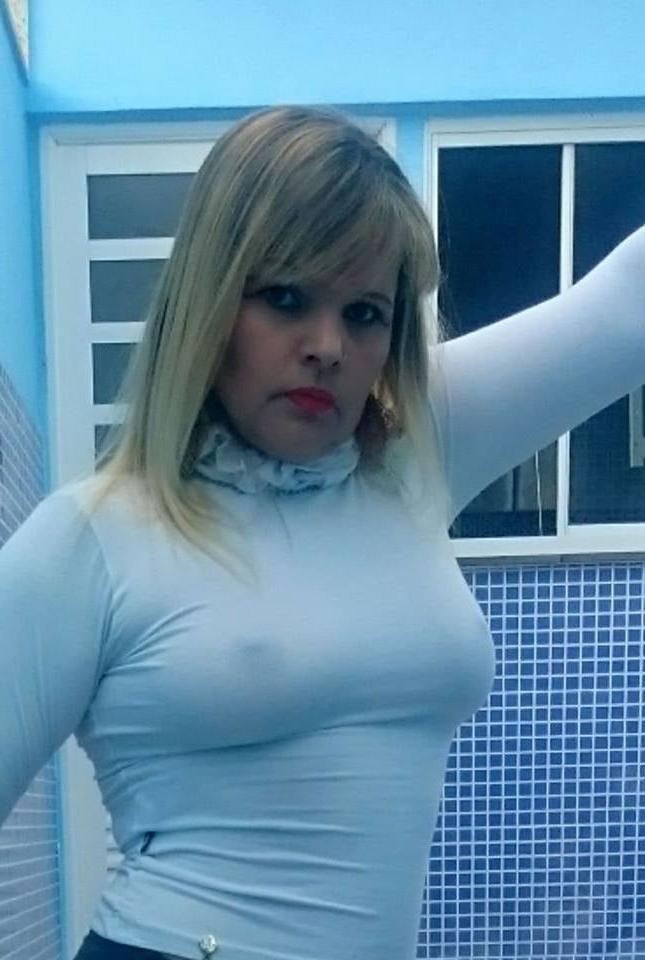 10P Angel Rose wet tshirt see through session