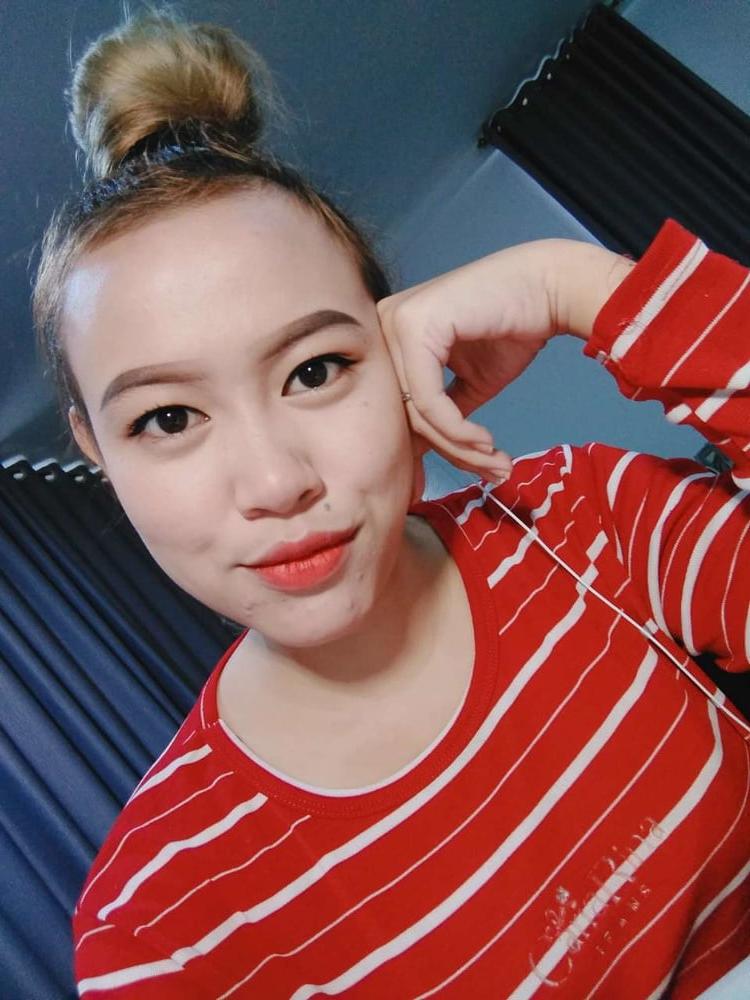 25P Thai Girl Exposed