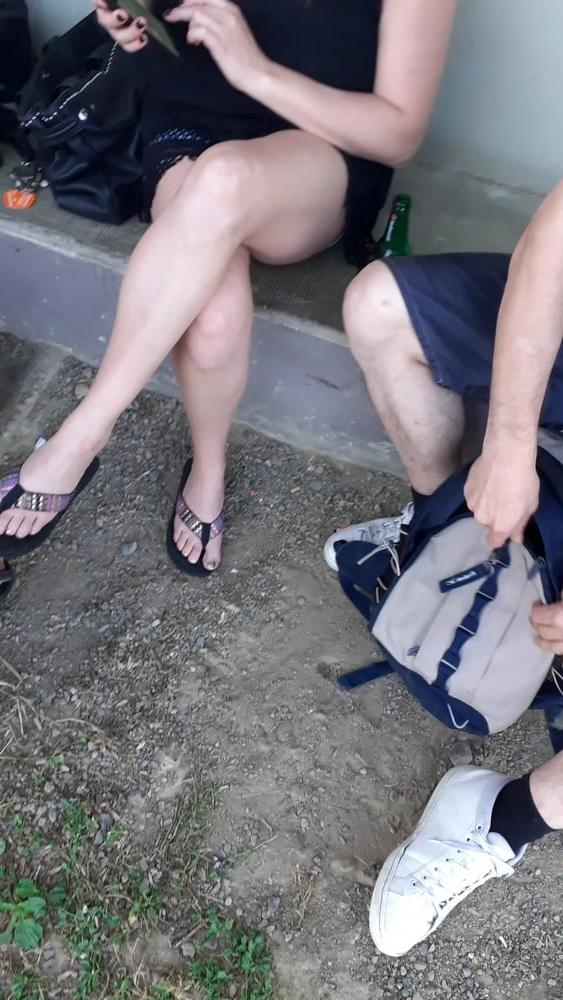 7P Sexy legs