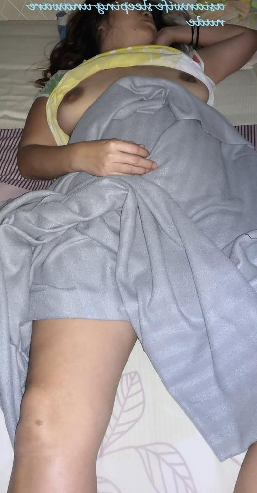 16P asian wife unaware sleeping pics