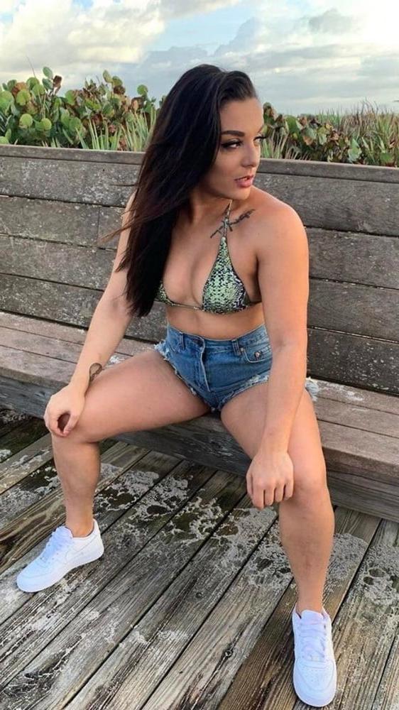 25P Deonna Purrazzo WWE, Impact Wrestling mega collection