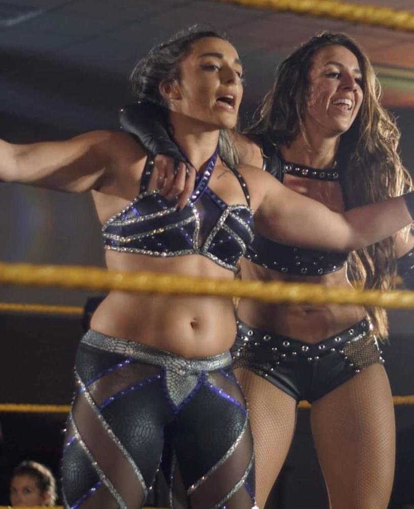25P Deonna Purrazzo WWE, Impact Wrestling mega collection