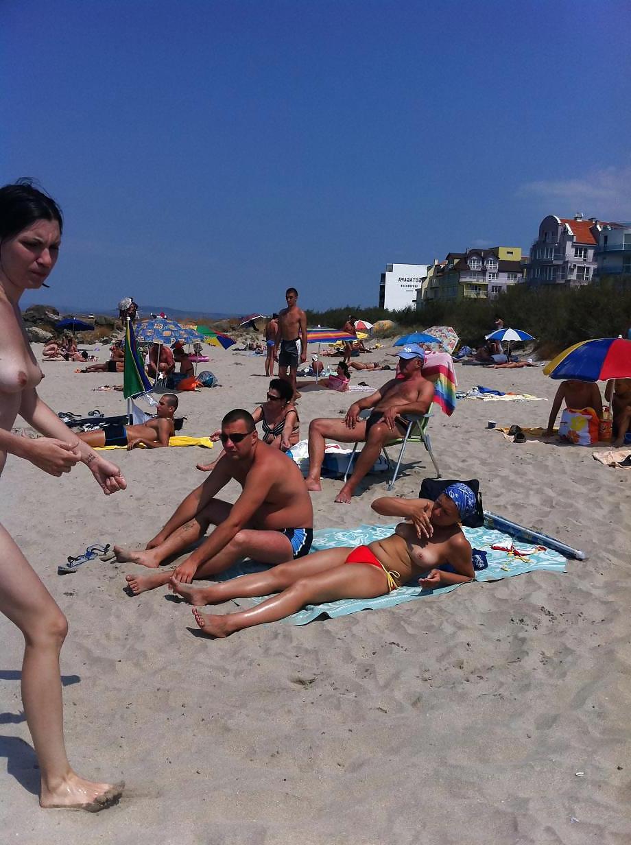 25P Bulgarian Beach Girls from Black Sea - IV