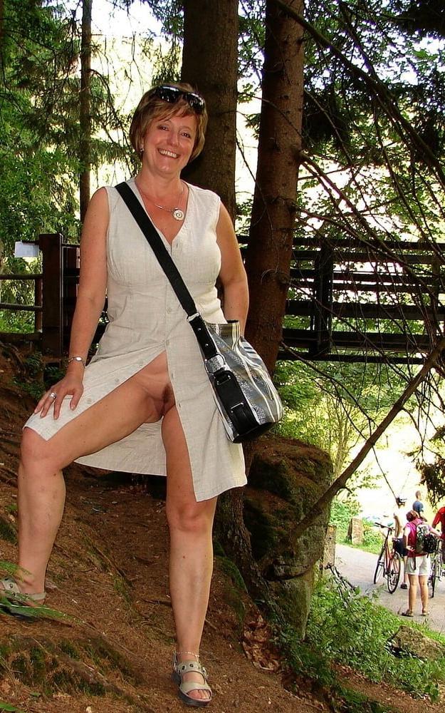 25P Amateur Sluts Public Flashing! - 207!