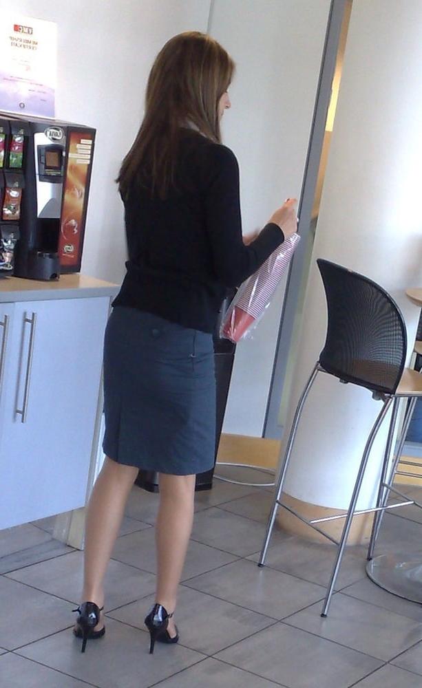 25P shops and office pics