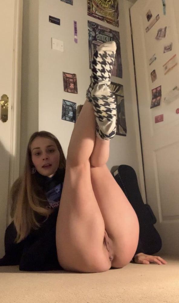 25P Legs Up # 3
