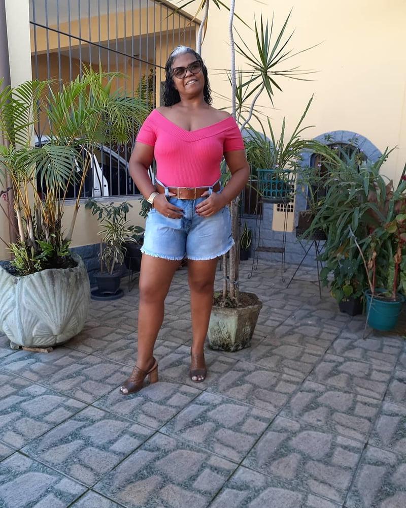 25P Gilf fitness very hot (mom to wank)