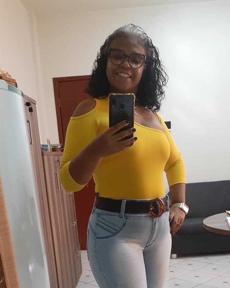 25P Gilf fitness very hot (mom to wank)