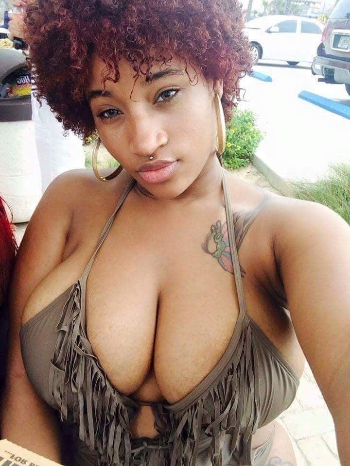 25P WILD BUSTY ONES