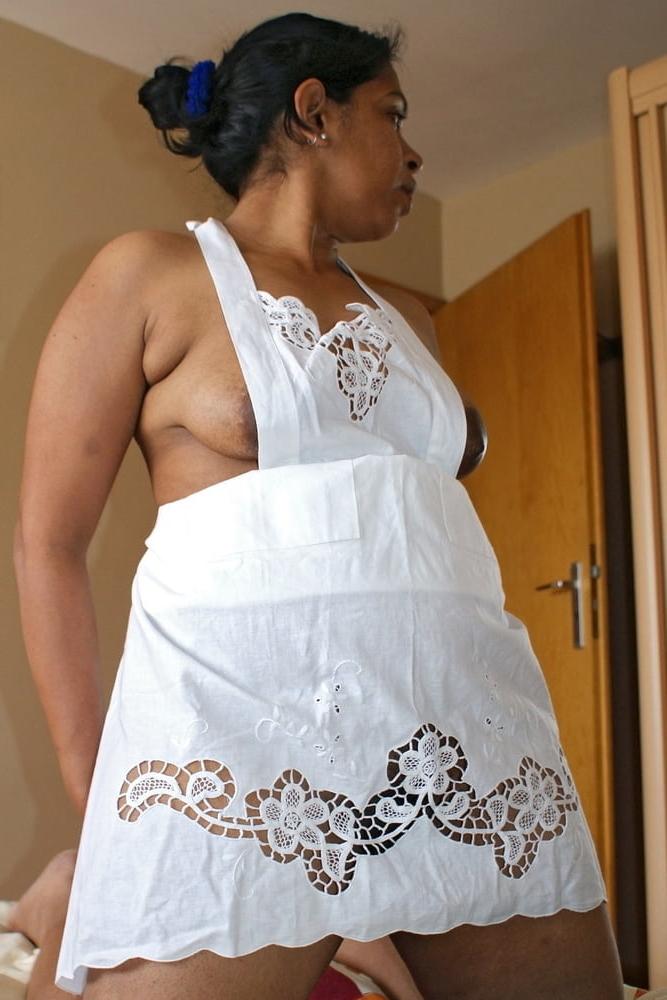 10P Mature Indian Rahee Wearing Cooking Apron