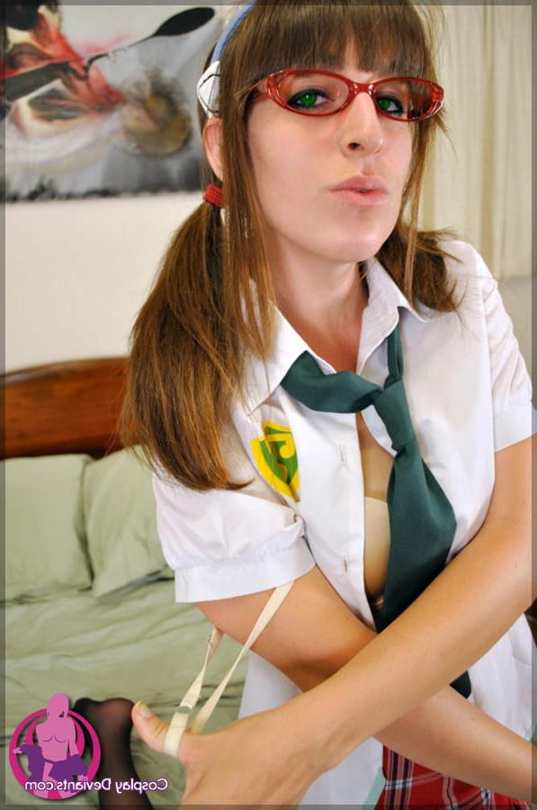 25P Schoolgirl naked