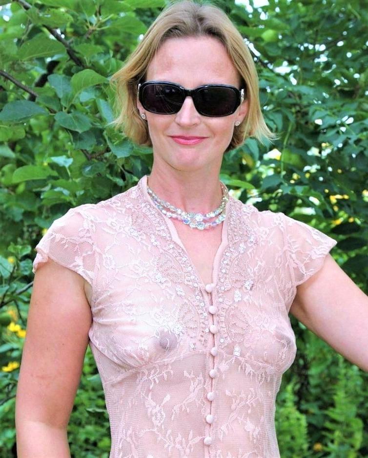 23P SEE THROUGH 15
