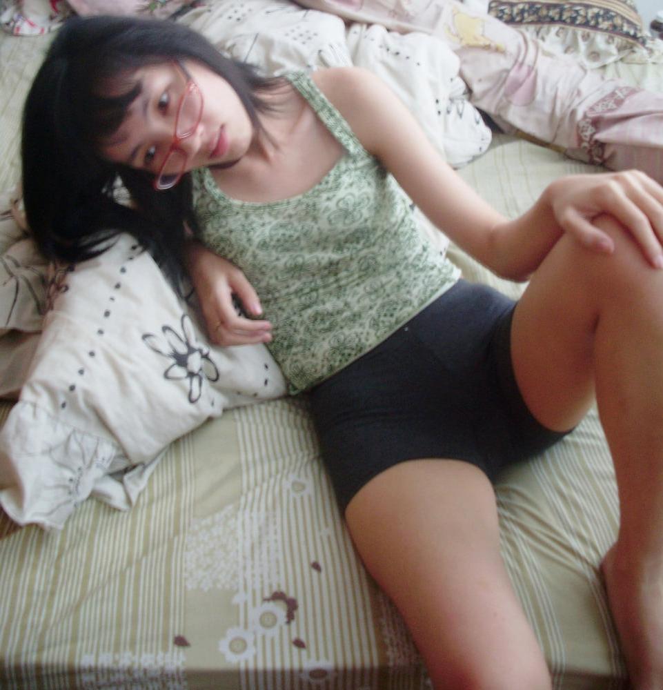 9P Pan Pailin, Thai Milf
