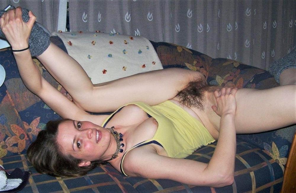 25P Hairy Pussy 1