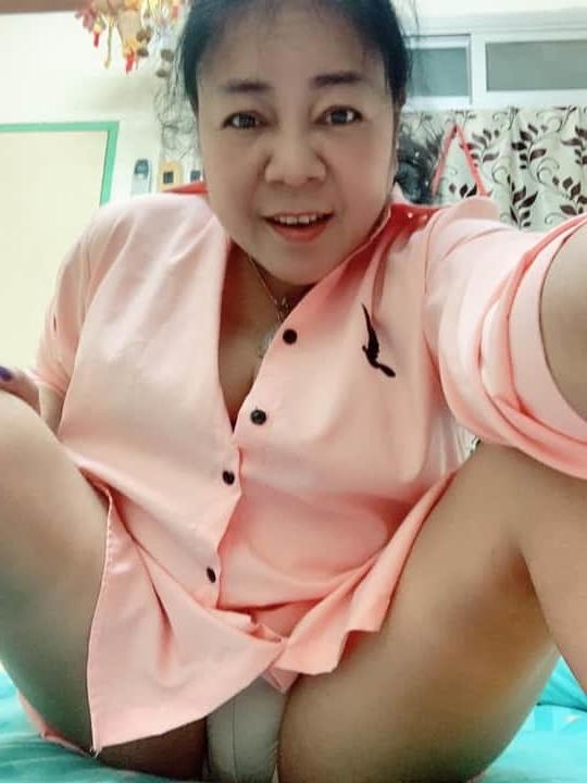 25P Mom asian