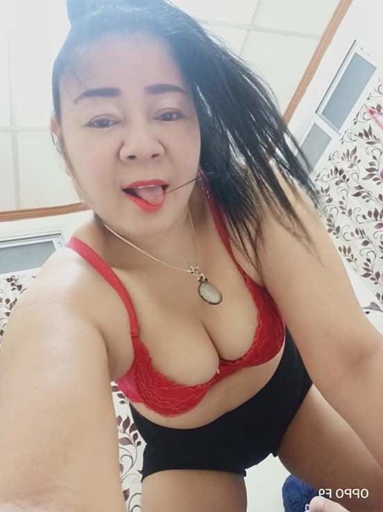 25P Mom asian