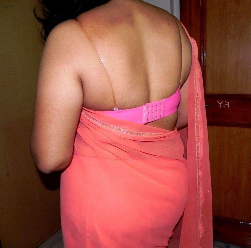 6P Rosey Aunty Sexy Boobs