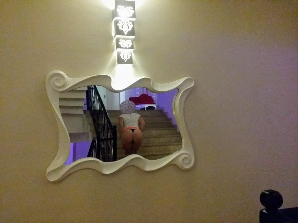 16P Flashing at the resort