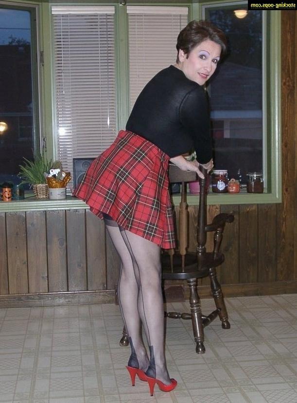 25P Sexy girls flash top stockings