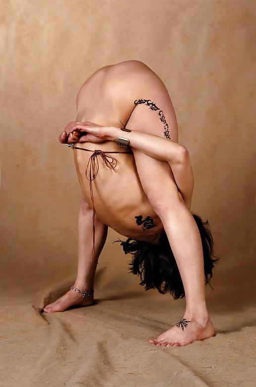 25P My yoga instructor