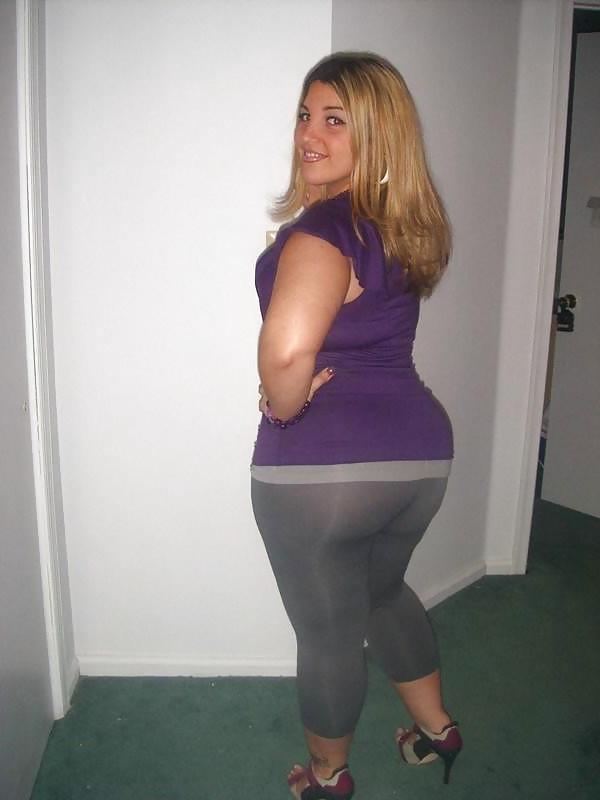 14P Beautiful Thick Blonde White Woman