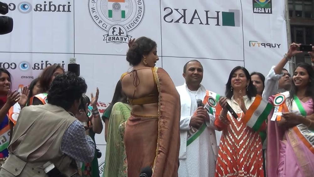 15P vidya balan hot capture