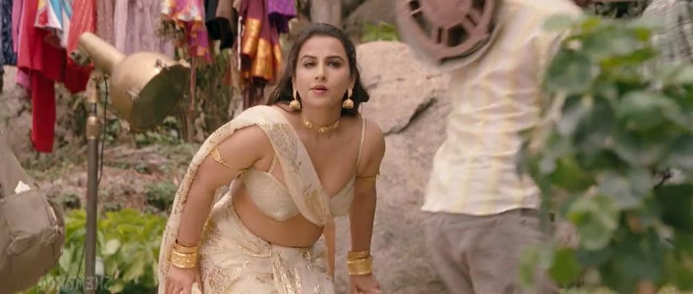 15P vidya balan hot capture