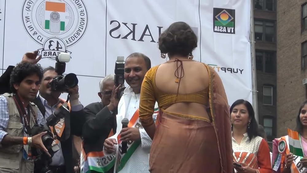 15P vidya balan hot capture