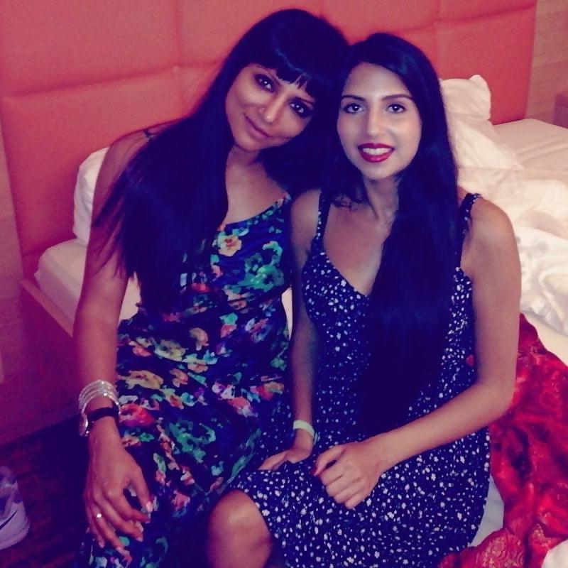25P ASIAN LADIES MUM AND DAUGHTER ?