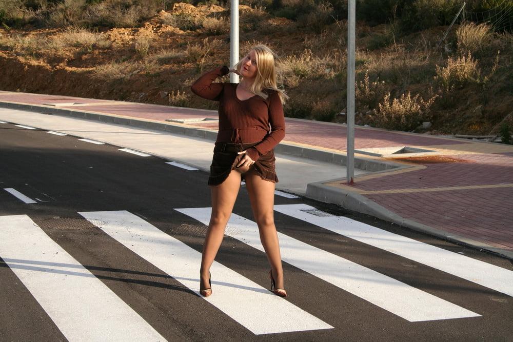 25P Pantyhose Street Whore Slut Flashing and Exposing