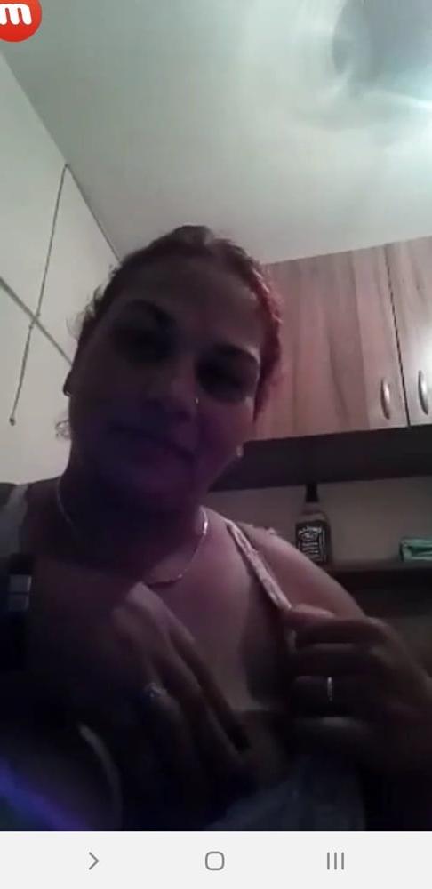 18P Flash boobs gipsy live facebook romanian