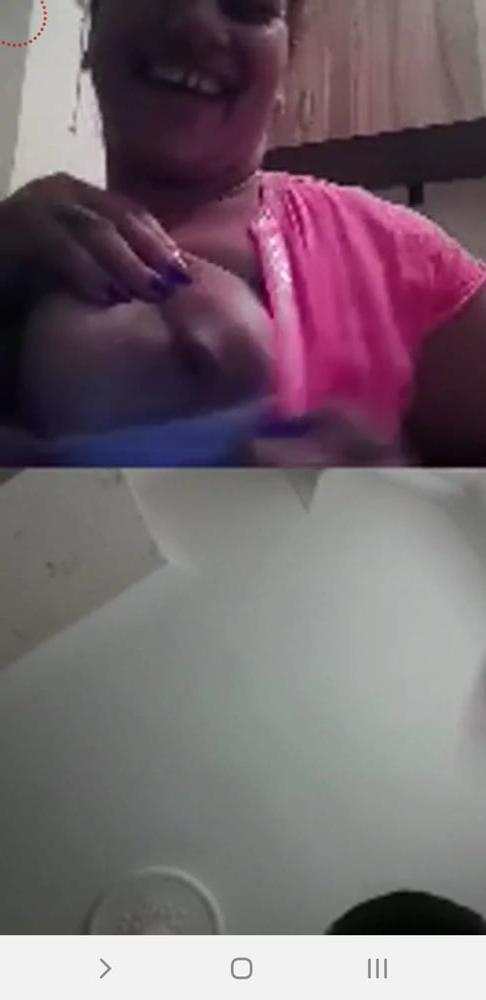 18P Flash boobs gipsy live facebook romanian
