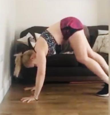25P Fitness Freak- Nicky Ainsworth 44