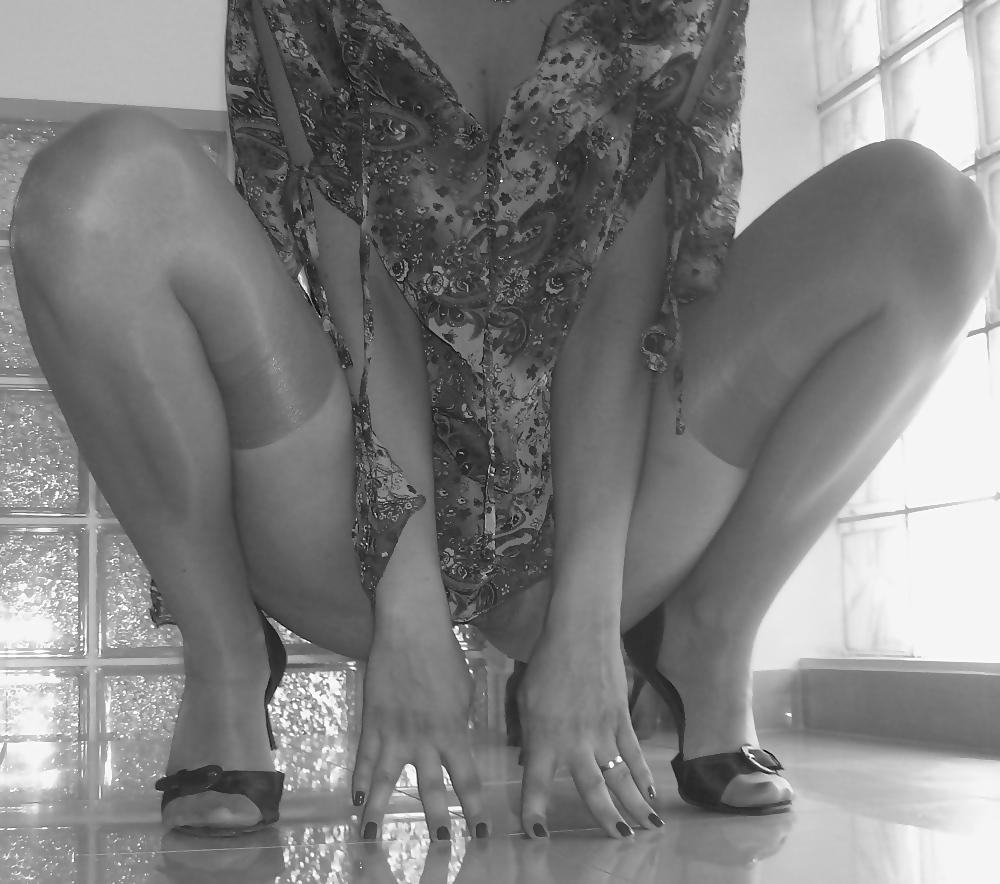 12P Sexy legs of a sexy woman