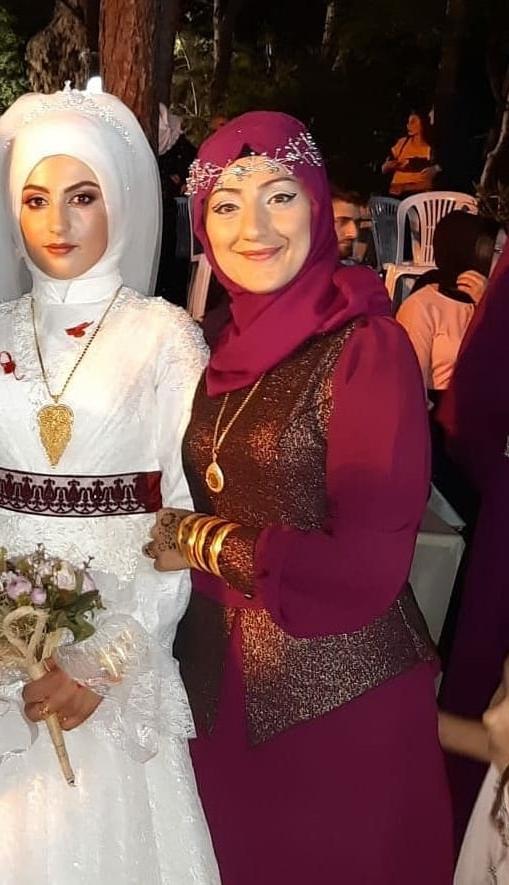 25P Sexy Young Kurdish Bitches