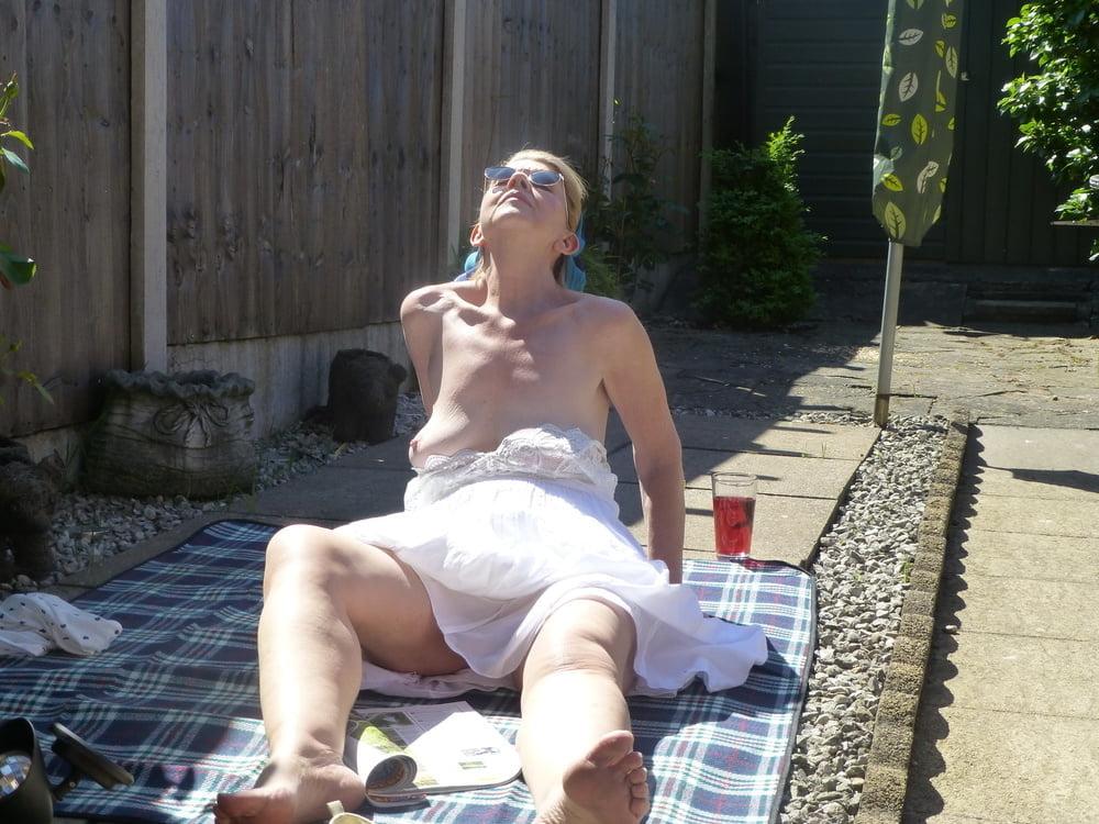 25P UK amateur mature Granny GILF upskirt flashing panties